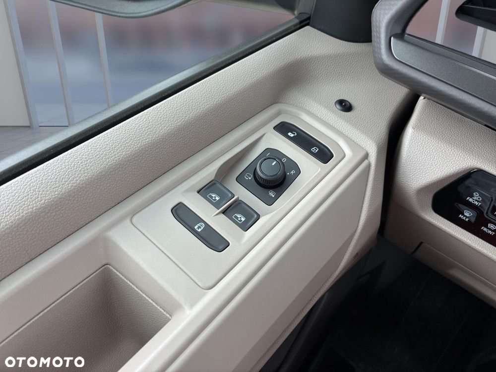 Volkswagen California - 30