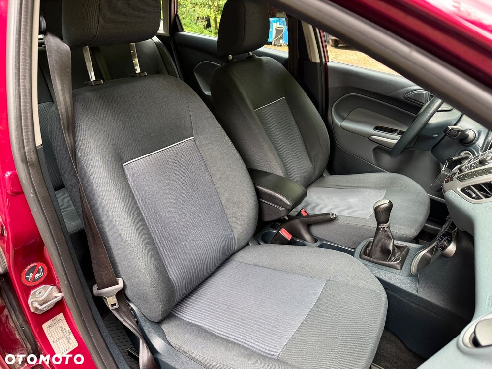 Ford Fiesta 1.25 Titanium - 17