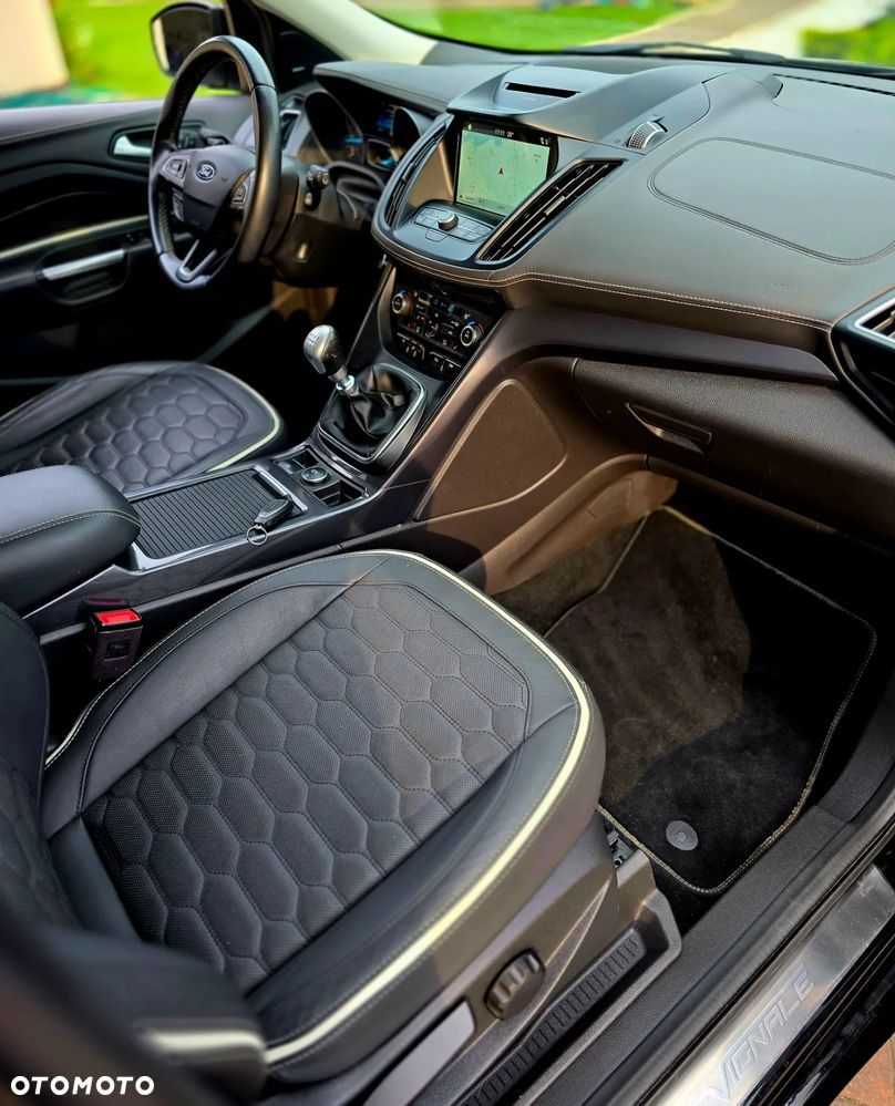 Ford Kuga 2.0 TDCi 4x2 Vignale - 23