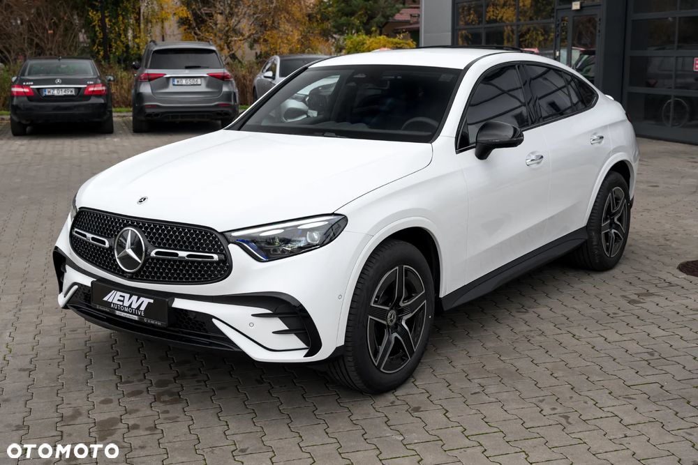 Mercedes-Benz GLC 220 d mHEV 4-Matic AMG Line - 4