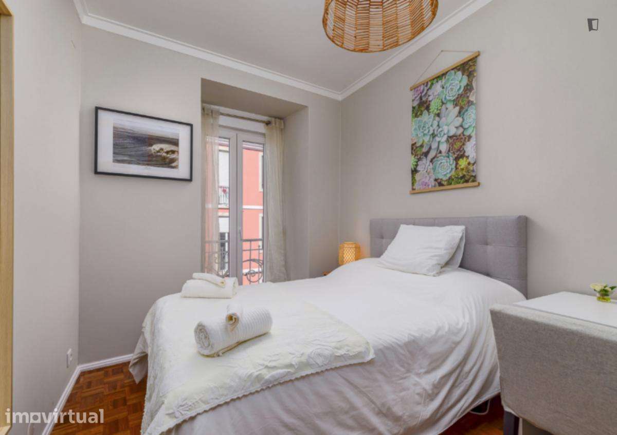 Apartamento com 3 quartos - localizado em Arroios Lisbon - Grande imagem: 2/20