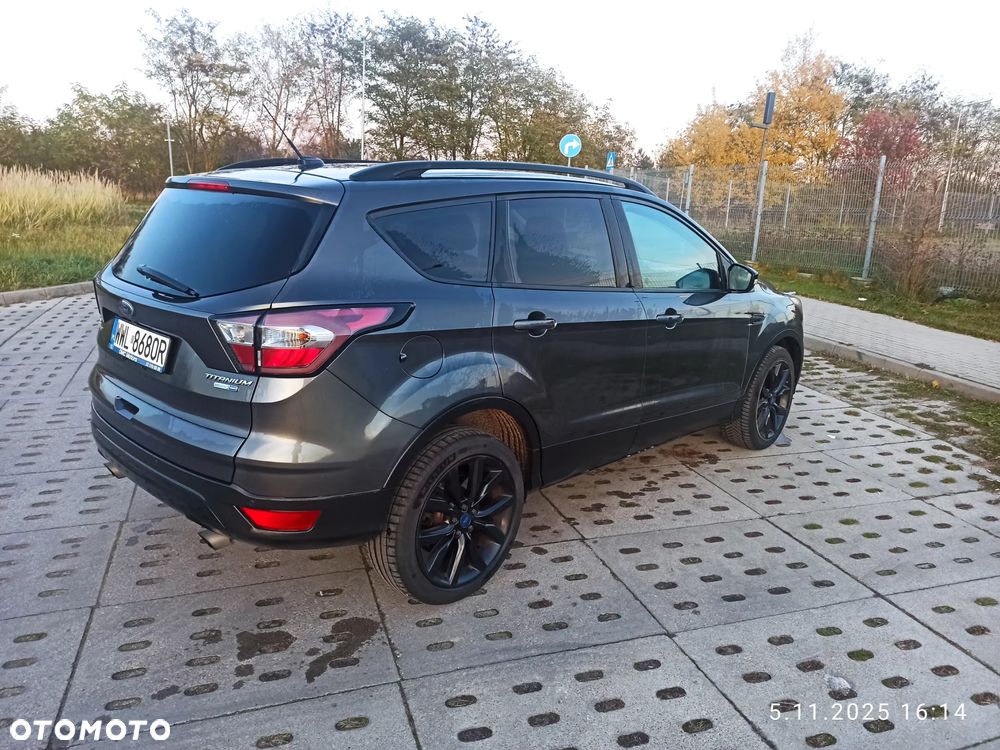 Ford Escape 2.0 EcoBoost AWD Titanium - 3