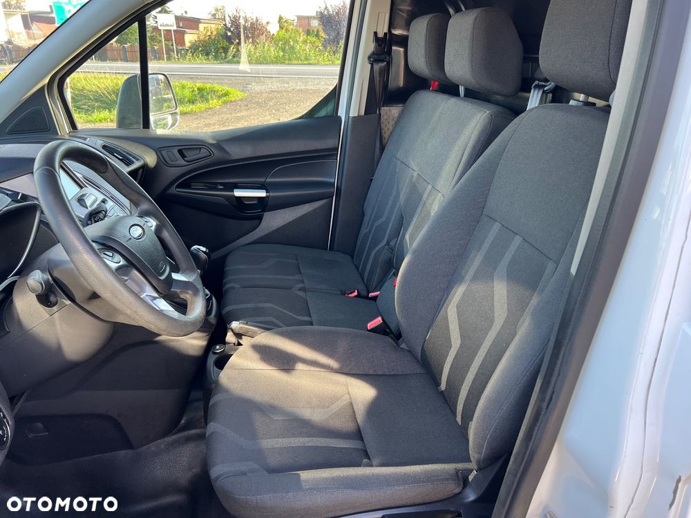 Ford Transit Connect - 12