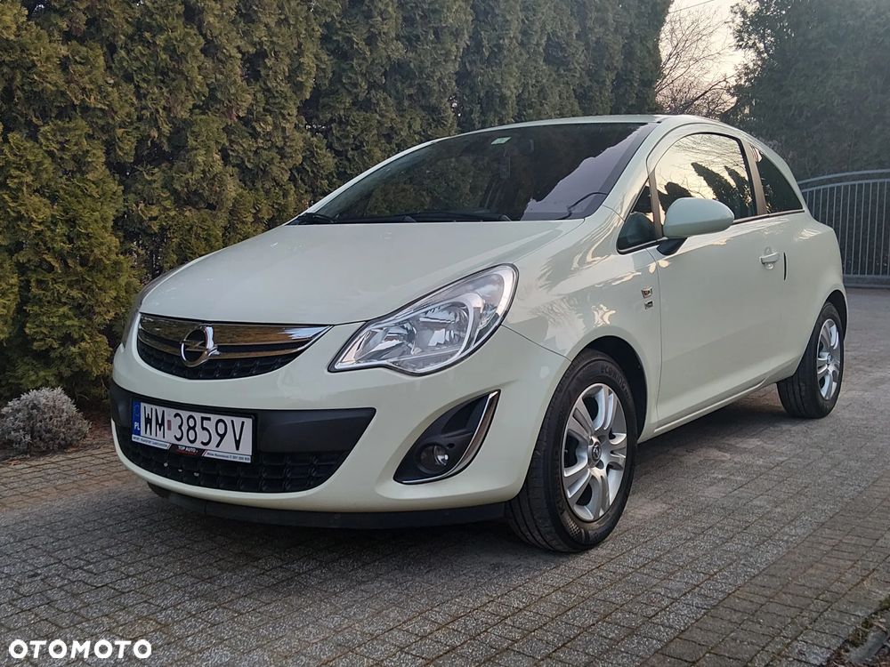Opel Corsa 1.4 16V 150 Jahre - 40