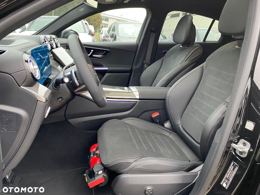 Mercedes-Benz GLC - 10