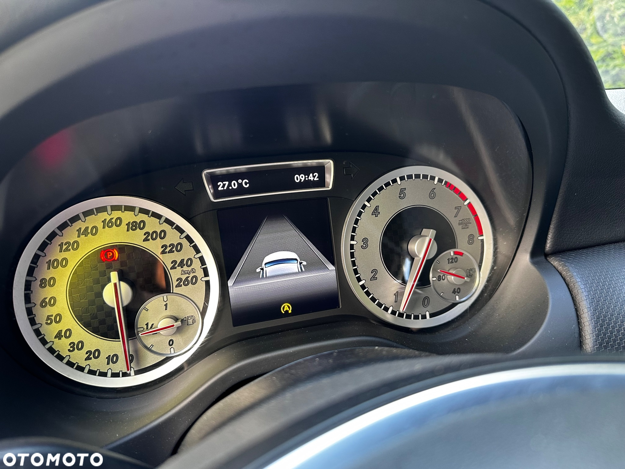 Mercedes-Benz Klasa A 180 (BlueEFFICIENCY) Urban - 30
