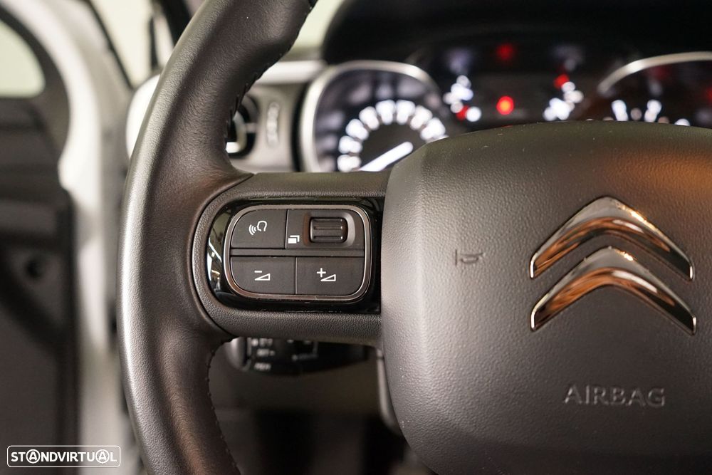 Citroën C3 1.2 PureTech Shine - 20