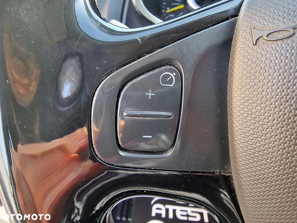 Renault Clio ver-1-5-dci-energy-limited - 13