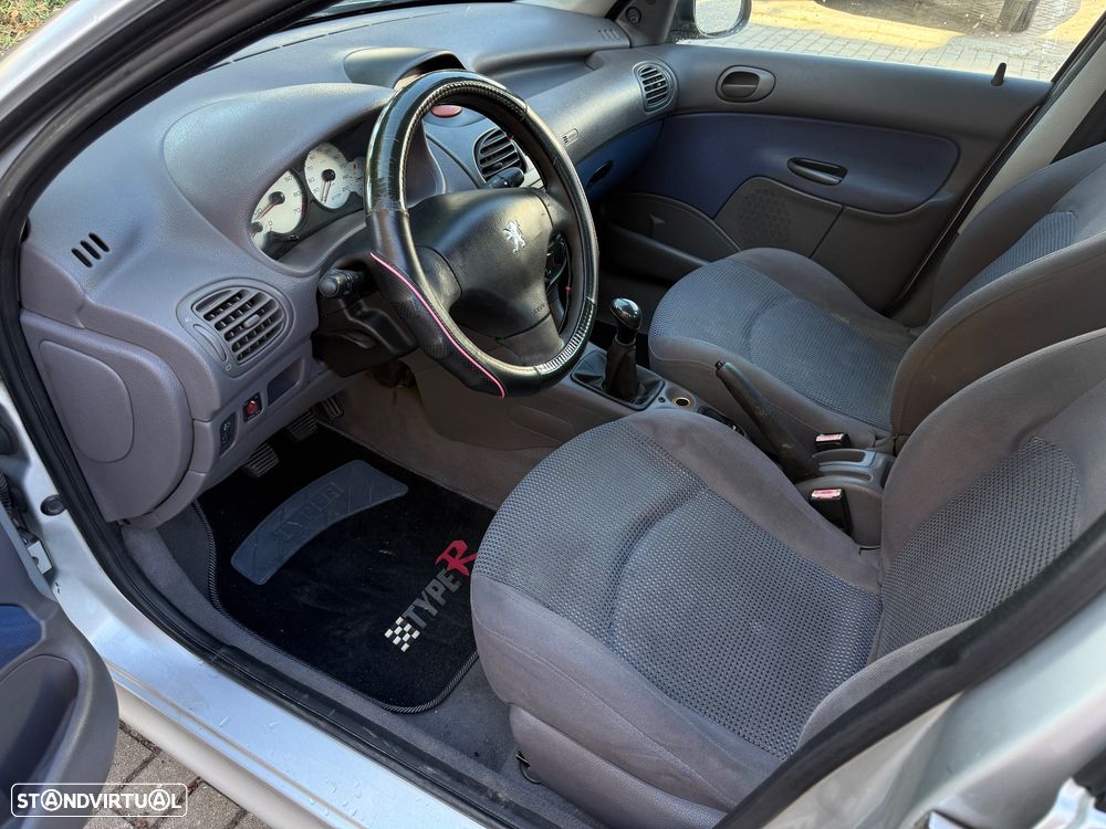Peugeot 206 1.1 Color Line - 8