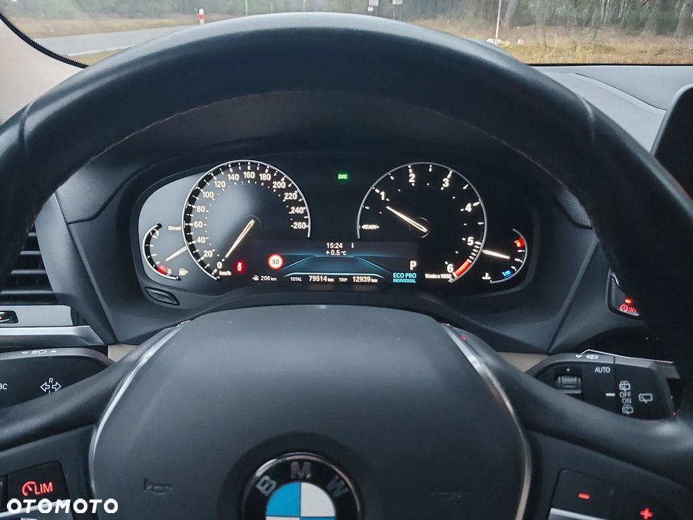 BMW X3 xDrive20d Advantage - 8