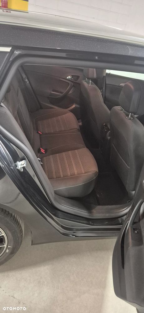 Opel Insignia 2.0 CDTI EcoFLEX Cosmo - 22