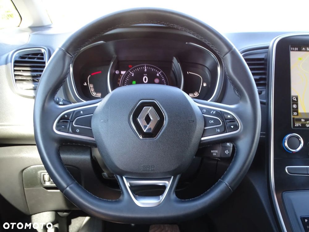 Renault Grand Scenic - 15