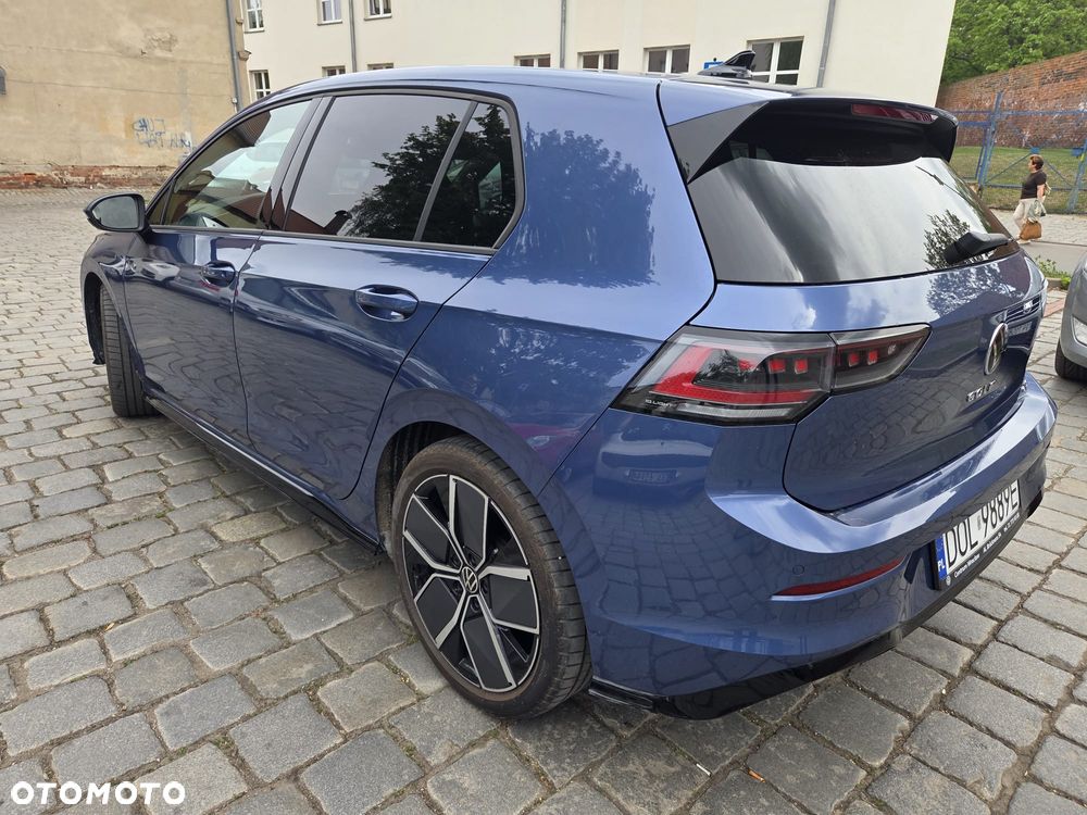 Volkswagen Golf 1.5 eTSI mHEV R-Line DSG - 4