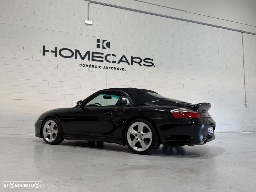 Porsche 911 (996) Turbo - 31