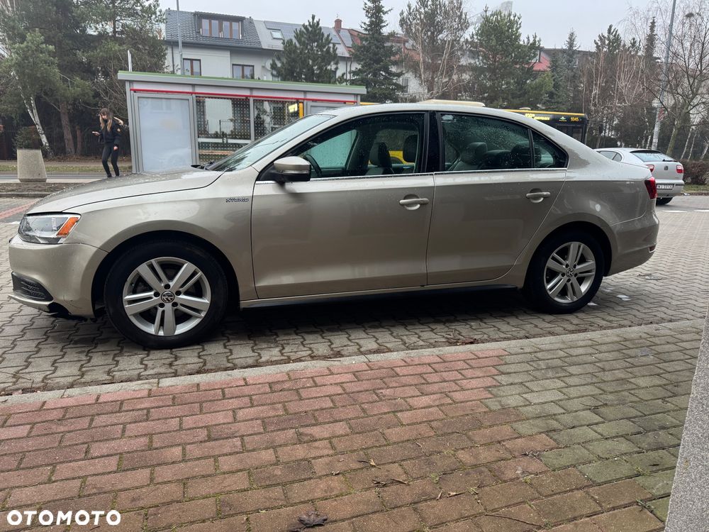 Volkswagen Jetta - 13