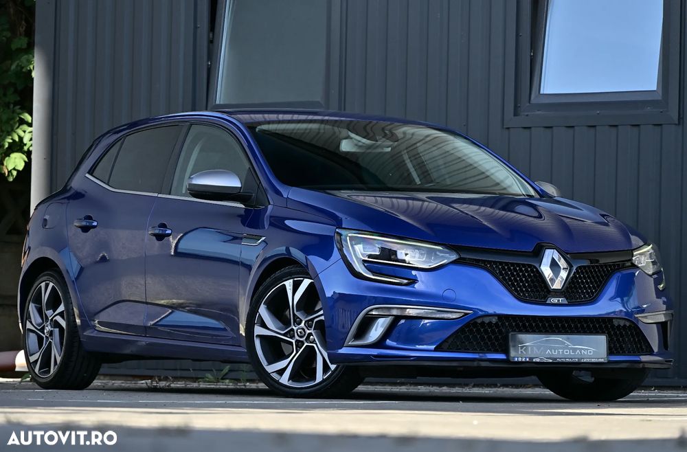 Renault Megane ENERGY TCe 205 EDC GT - 2