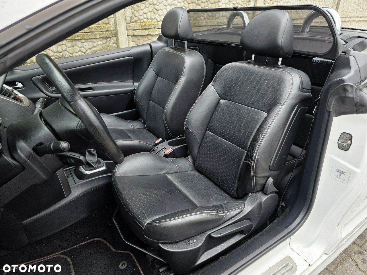 Peugeot 207 CC - 11