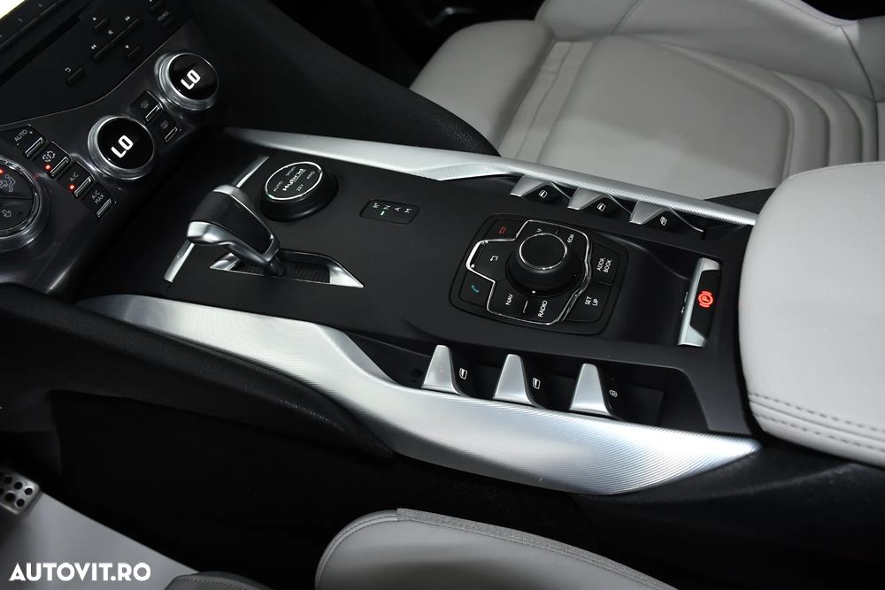 Citroën DS5 Hybrid4 EGS6 SportChic - 19