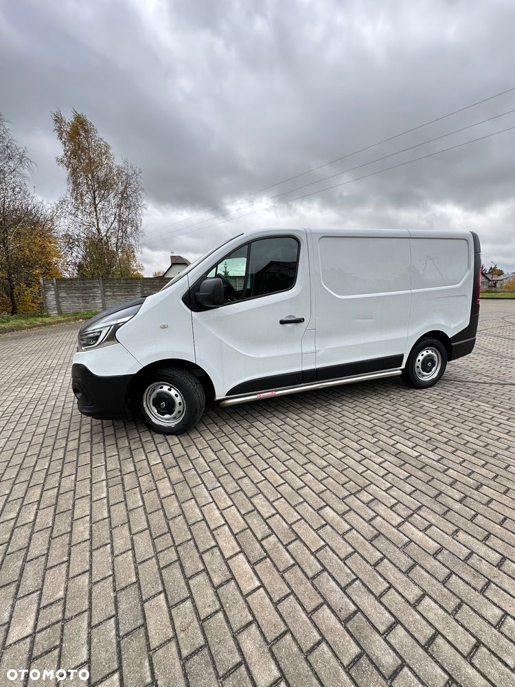 Renault TRAFIC - 1