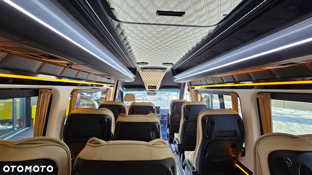 Mercedes-Benz Sprinter 519 - 27