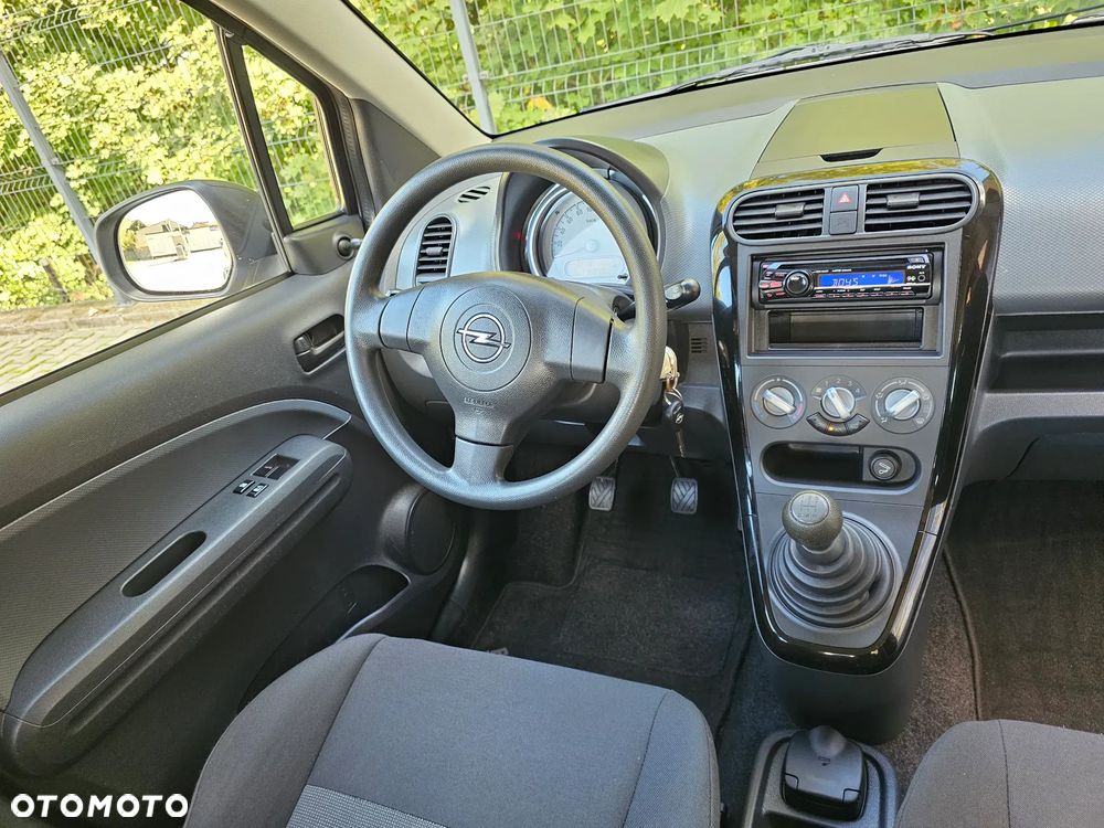 Opel Agila 1.0 Essentia EU5 - 12