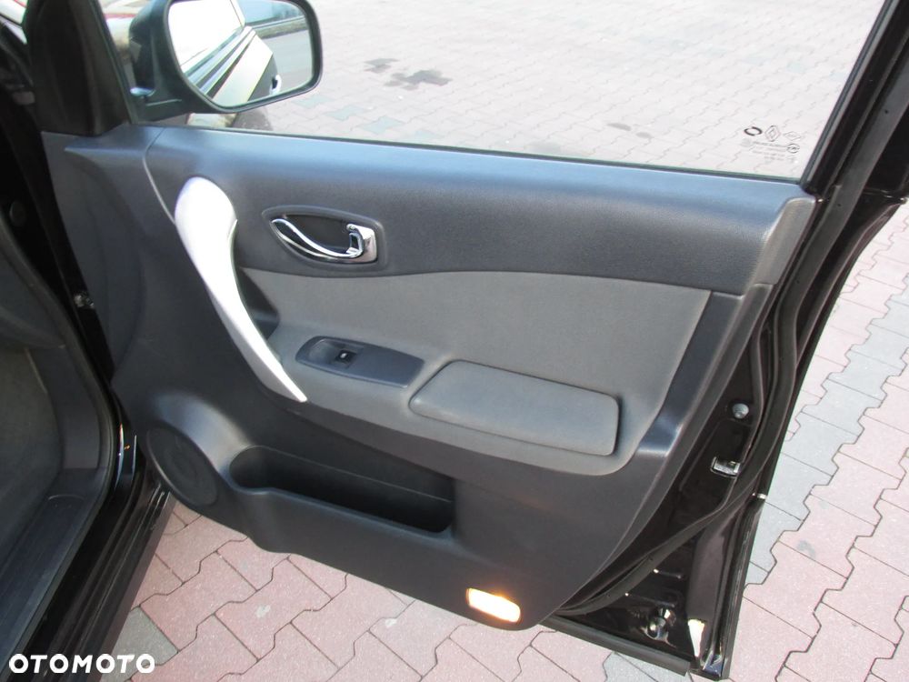 Renault Koleos 2.0 dCi FAP 4x4 Dynamique - 8