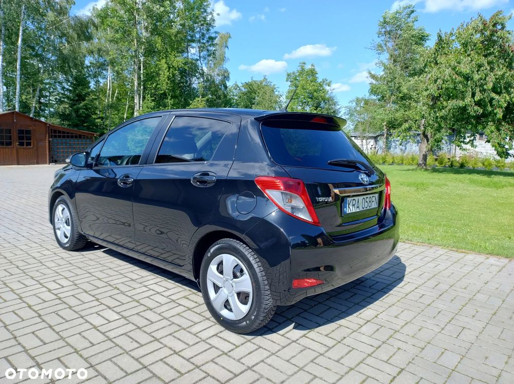 Toyota Yaris 1.33 VVT-i Comfort - 12