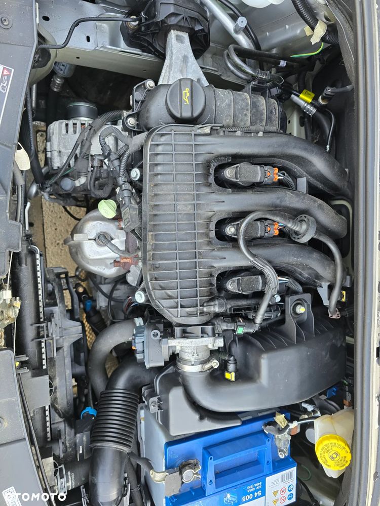 Citroën C3 Pure Tech 83 S&S C-SERIES - 10