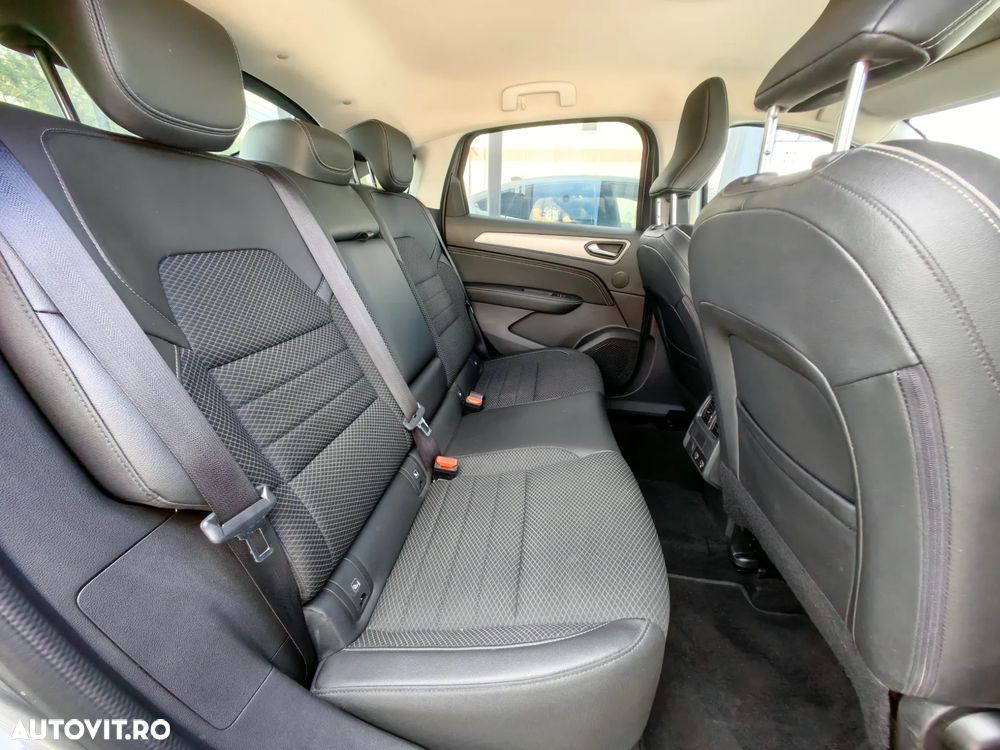 Renault Arkana E-TECH 145 Techno - 18