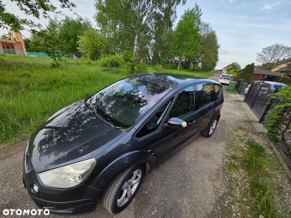 Ford S-Max 2.0 TDCi DPF Titanium - 27