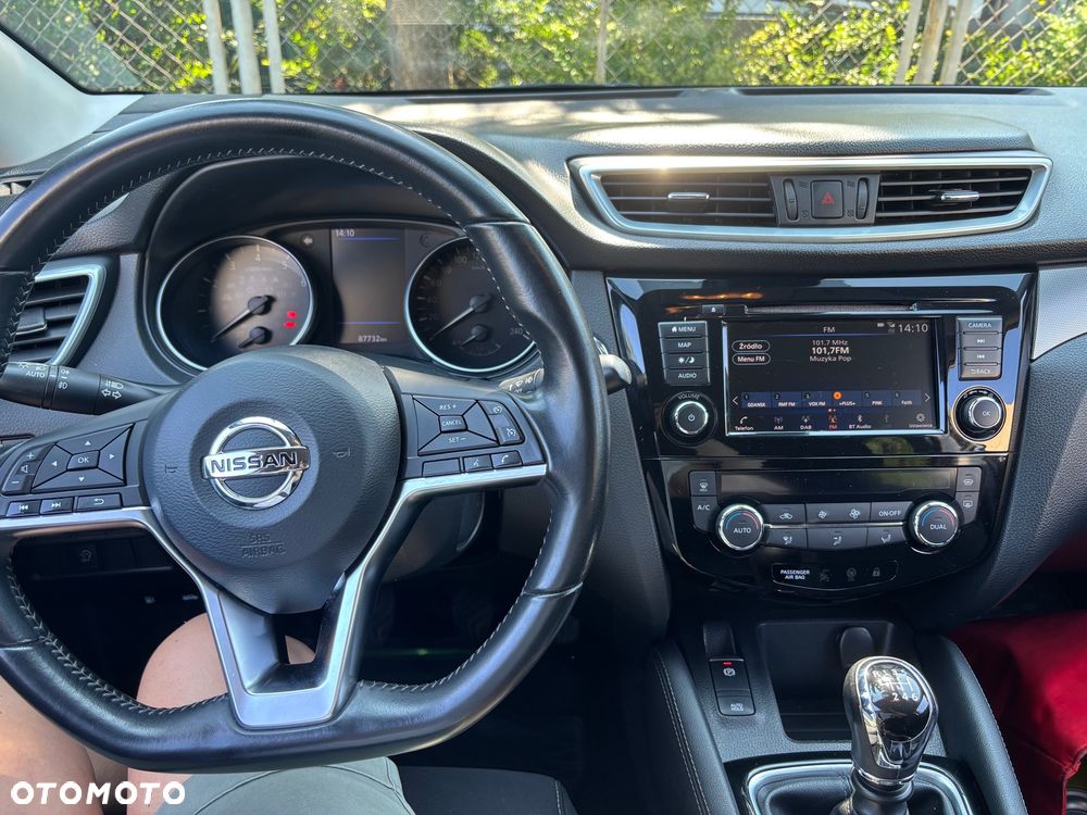 Nissan Qashqai 1.3 DIG-T N-Connecta - 10