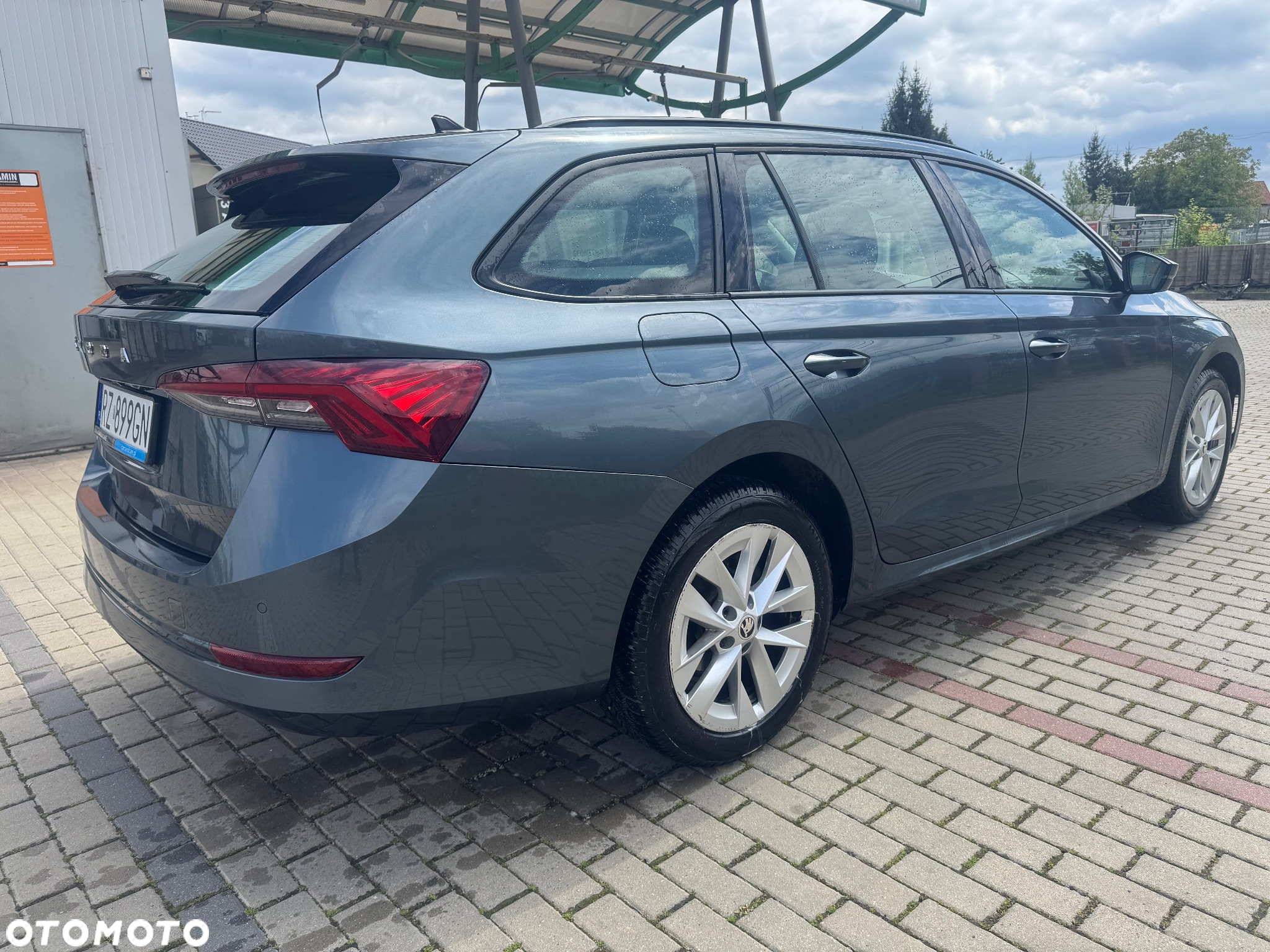 Skoda Octavia 2.0 TDI Style DSG - 8