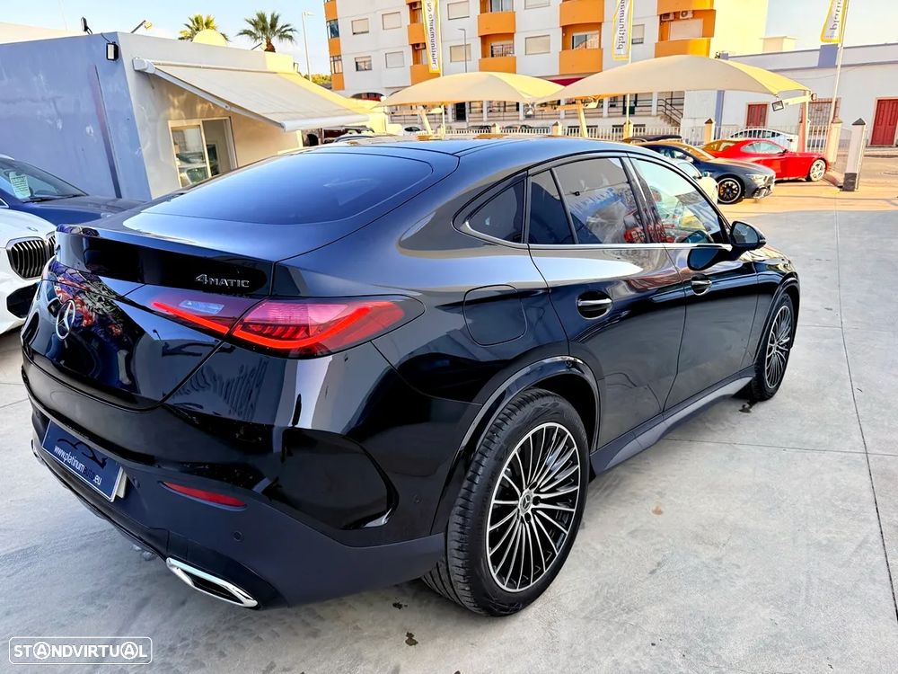 Mercedes-Benz GLC 300 de Coupe 4Matic - 4