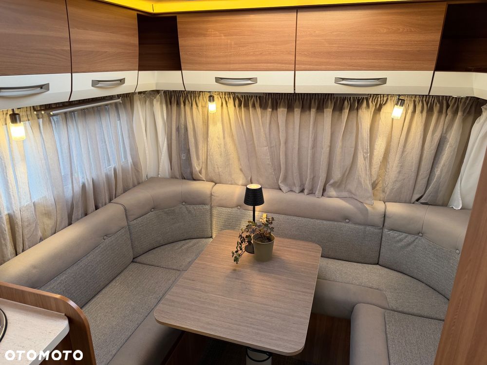 Eura Mobil Activia One 570 HS - 12