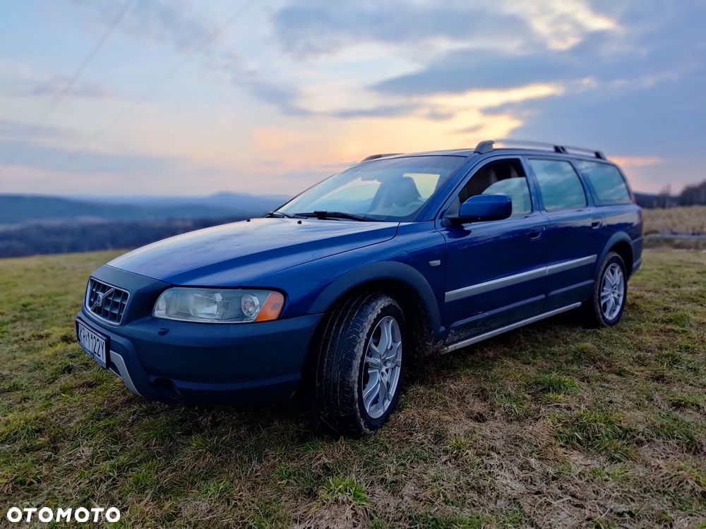 Volvo XC 70 2.4D5 AWD Ocean Race - 1