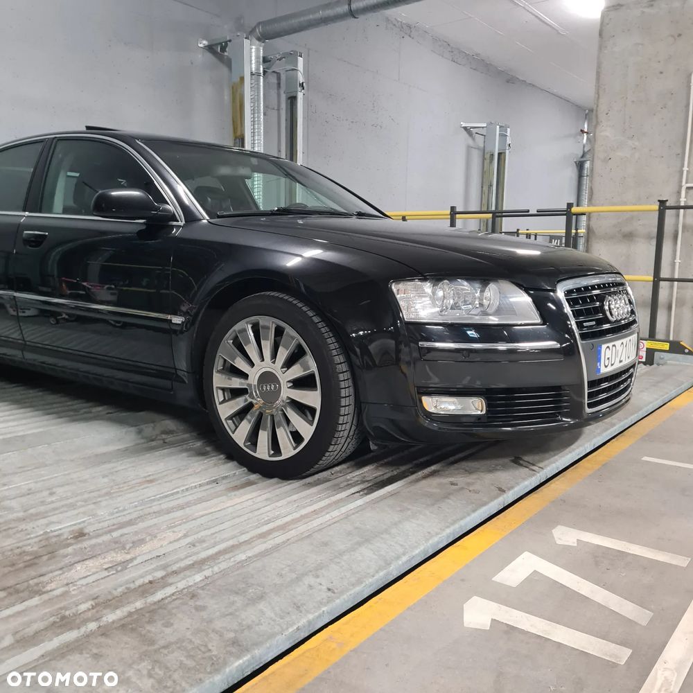 Audi A8 4.2 TDI Quattro - 2