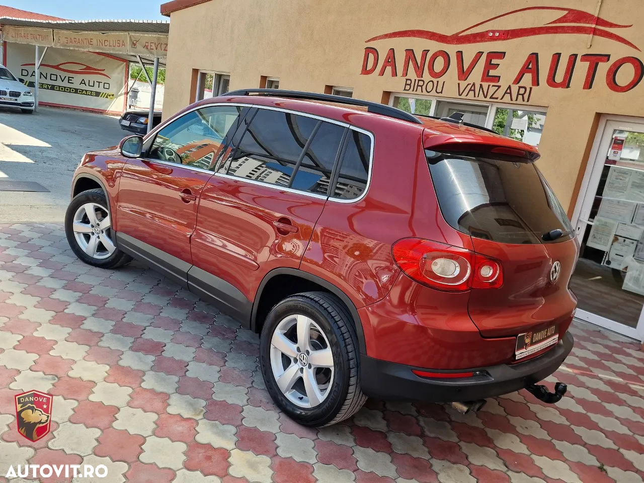 Volkswagen Tiguan 2.0 TDI 4Motion DSG Sport & Style - 4