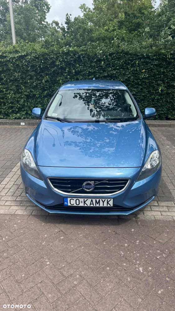 Volvo V40 D2 Momentum - 3