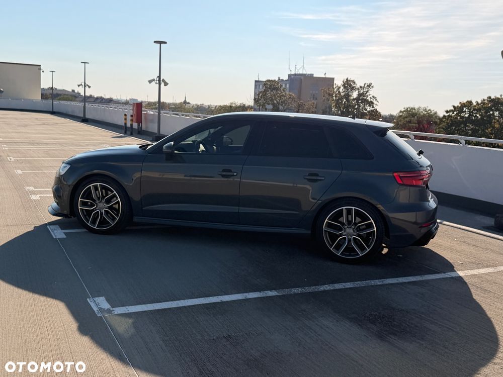 Audi S3 S tronic - 3