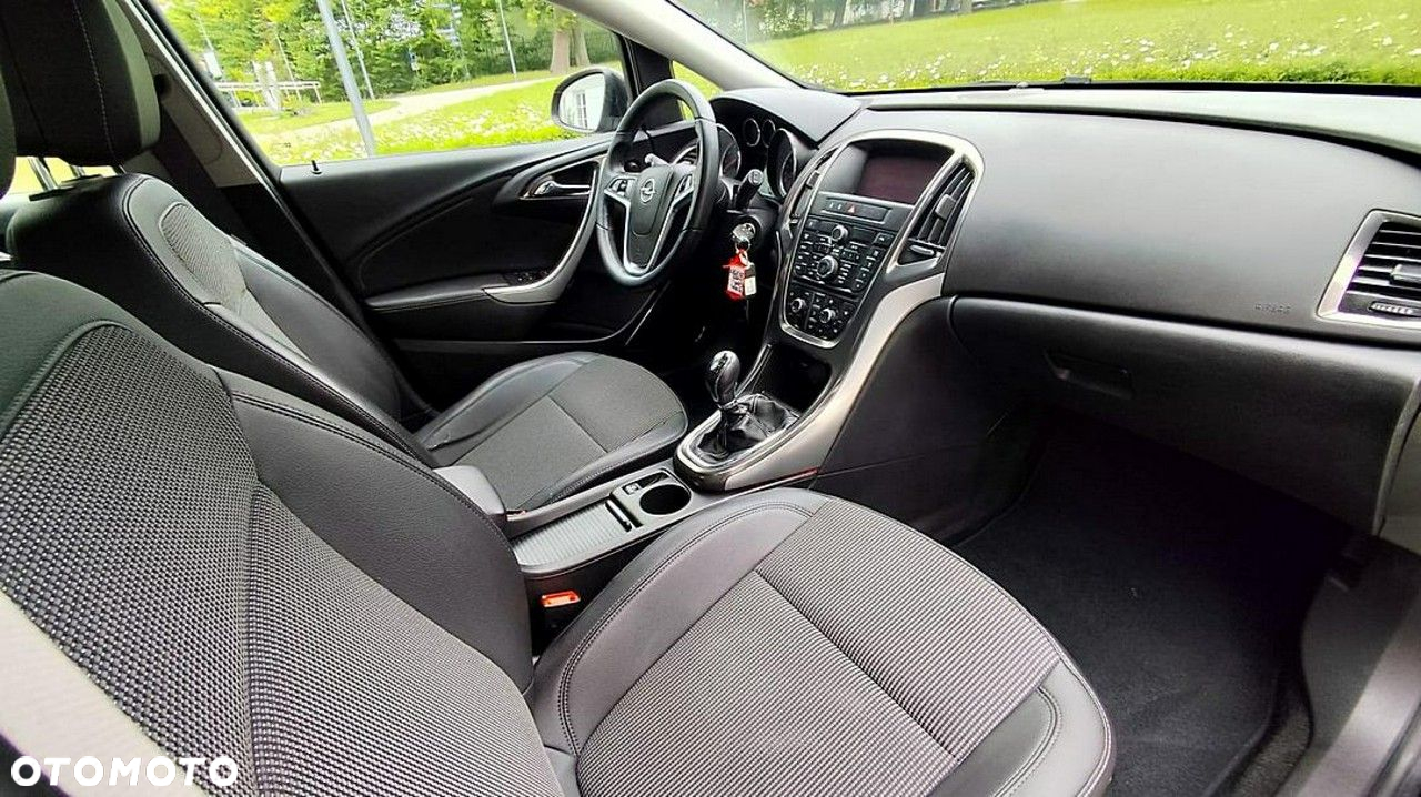 Opel Astra - 12
