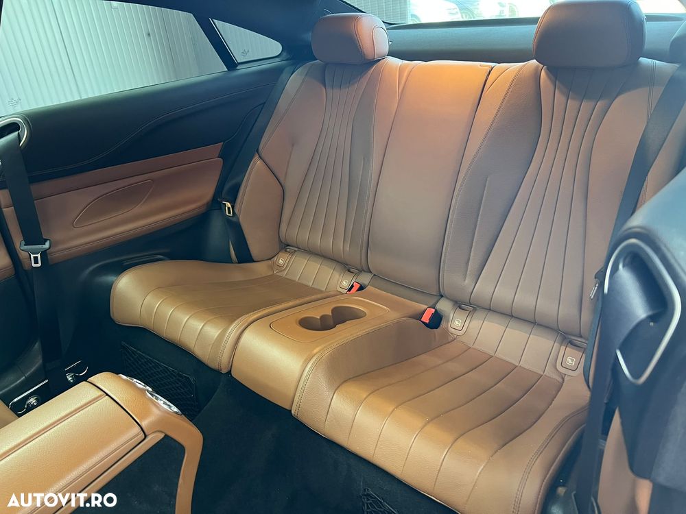 Mercedes-Benz E 220 d - 16