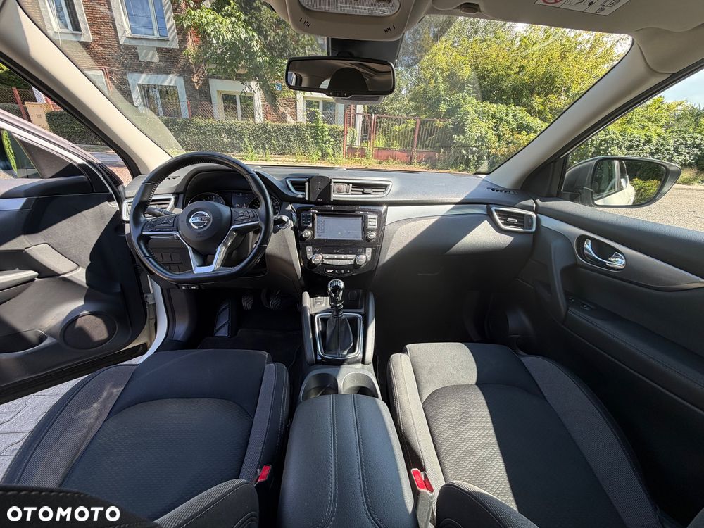 Nissan Qashqai 1.5 dCi N-Connecta - 11