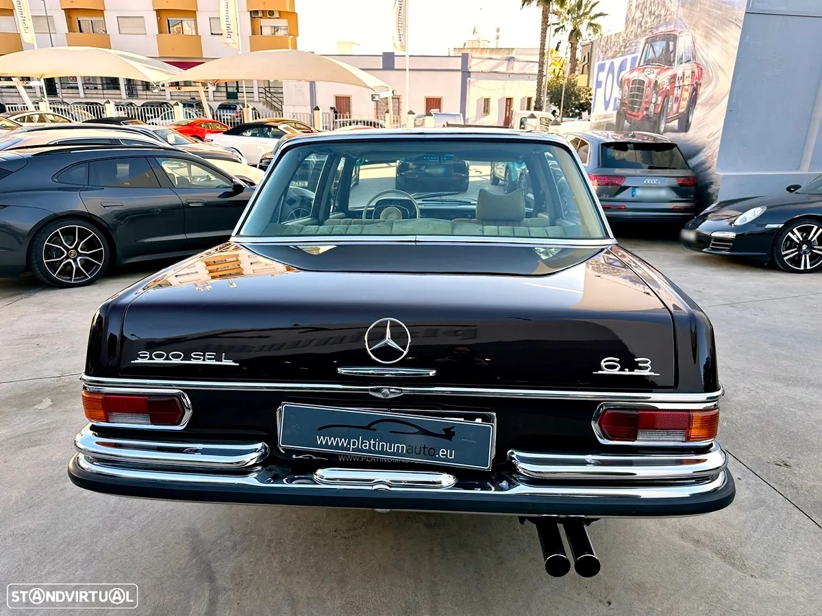 Mercedes-Benz 300 - 4