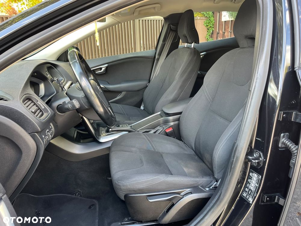 Volvo V40 D3 Base - 7
