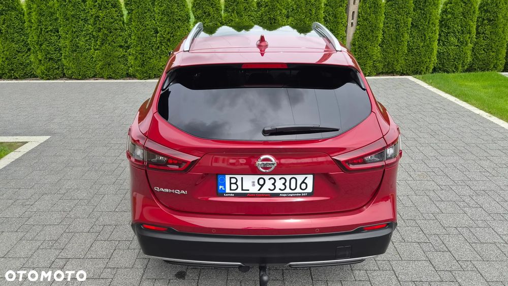 Nissan Qashqai 1.3 DIG-T N-WAY - 32