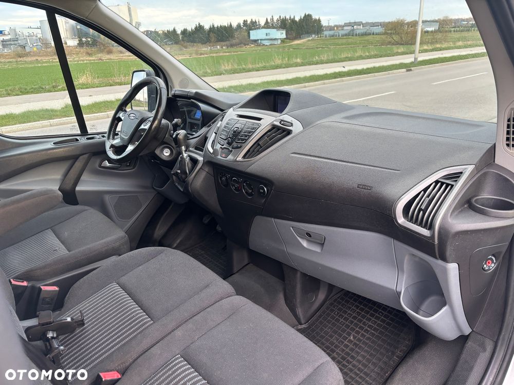 Ford Transit Custom - 9