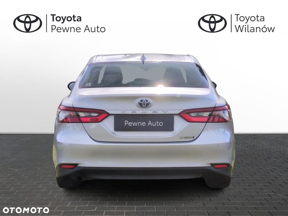 Toyota Camry 2.5 Hybrid Prestige CVT - 4