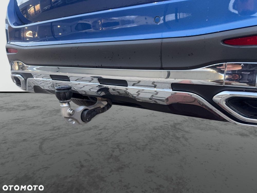 Mercedes-Benz GLC - 23