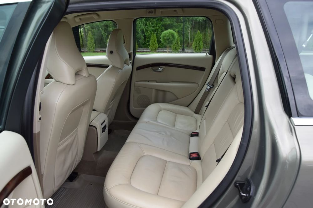 Volvo V70 - 6
