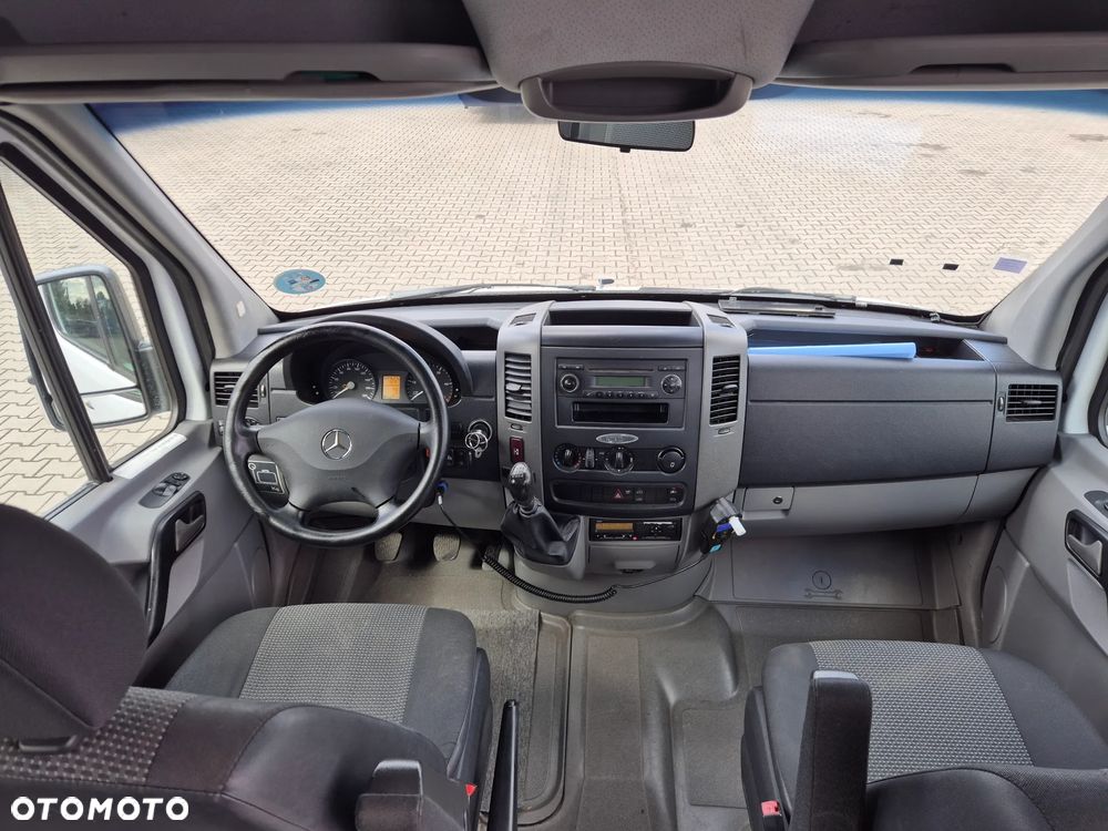 Mercedes-Benz SPRINTER / SPROWADZONY / MANUAL / EURO 5 - 22